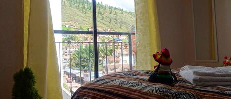 3 bedrooms, WiFi, wheelchair access