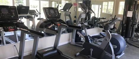 フィットネス設備