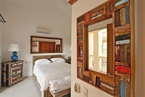 2 bedrooms, in-room safe, iron/ironing board, free WiFi - Cozy Condo. Practically on the Beach. Sosua. (Sousa)