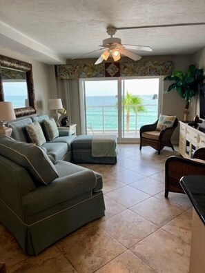 Fernseher, DVD-Player