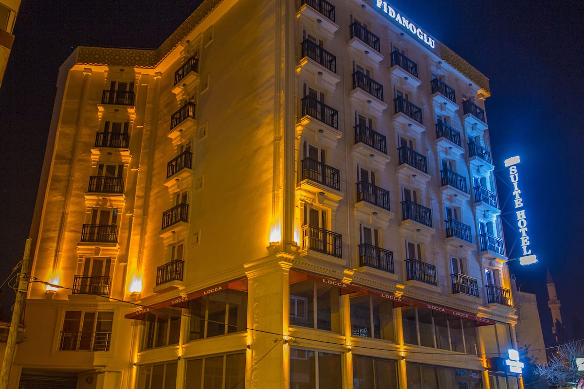 Fachada del alojamiento - Noche