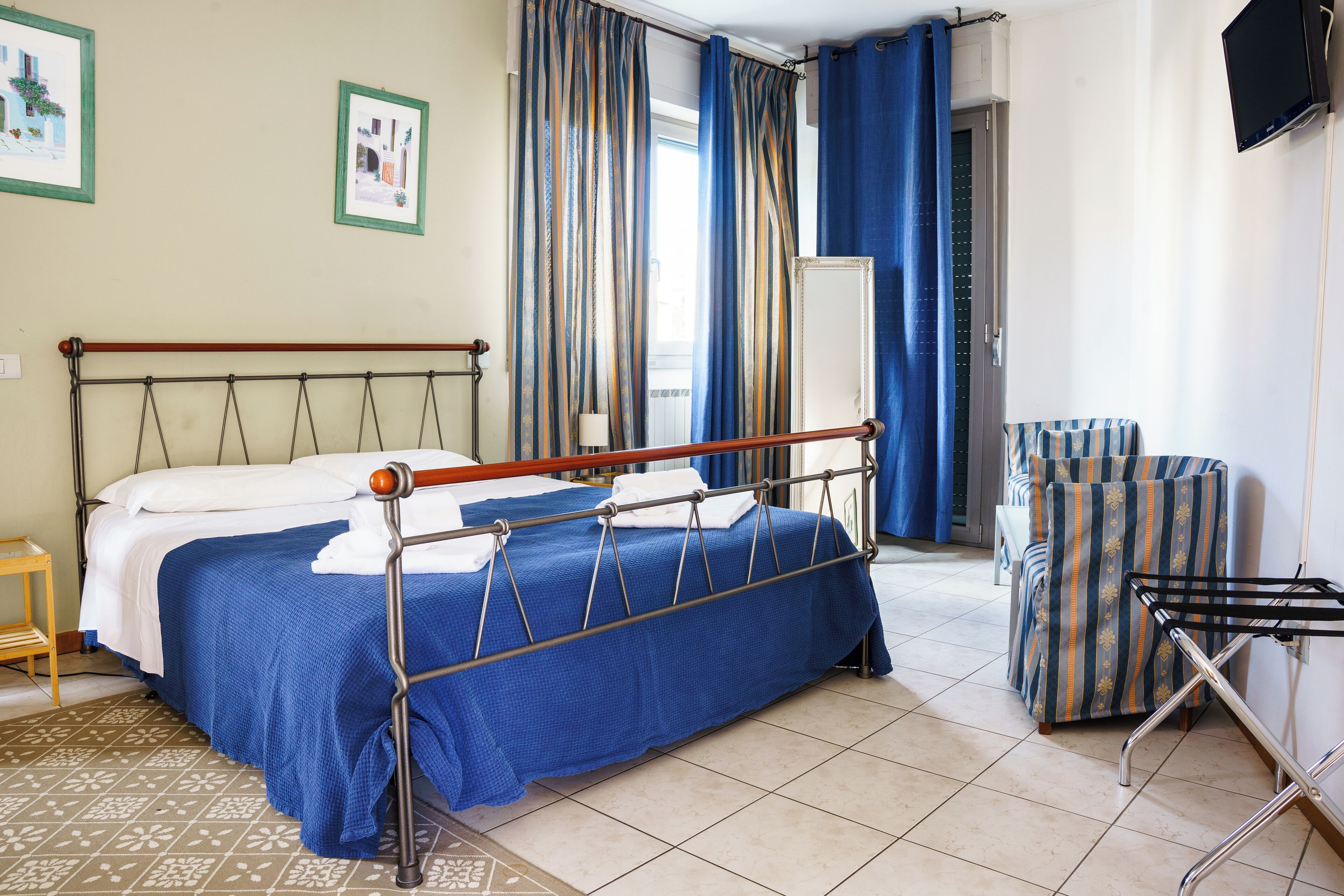 1 bedroom, iron/ironing board, travel crib, free WiFi