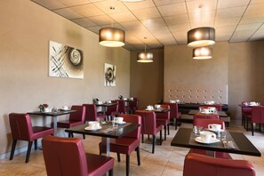 Daily buffet breakfast (EUR 20 per person)