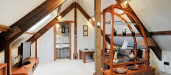 Ebenezer Chapel: The Apartment