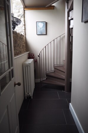 Interior - Ebenezer Chapel: The Apartment (Warmley)