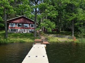 Dock