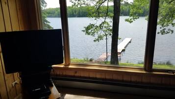 Phòng, nhiều giường, lò sưởi | Phòng khách