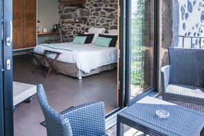 Classic Double Room, Balcony | Terrace/patio - Aux Caprices d'Aubrac (Laguiole)