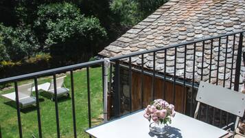 Klassieke driepersoonskamer, balkon | Balkon