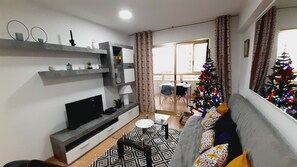 Een flatscreentelevisie