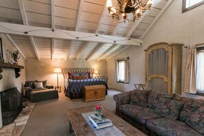 Flachbildfernseher, Kamin