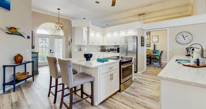 Sailboat-Access Waterfront Retreat with Sunset Pool Living