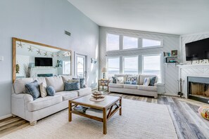 Télévision, cheminée, lecteur de DVD