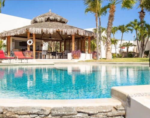 CONDO 511 - OCEAN VIEW