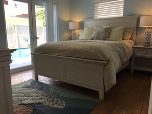 2 bedrooms, desk, iron/ironing board, free WiFi