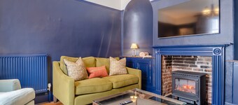 10 Park Lane - Four Bedroom House, Sleeps 6