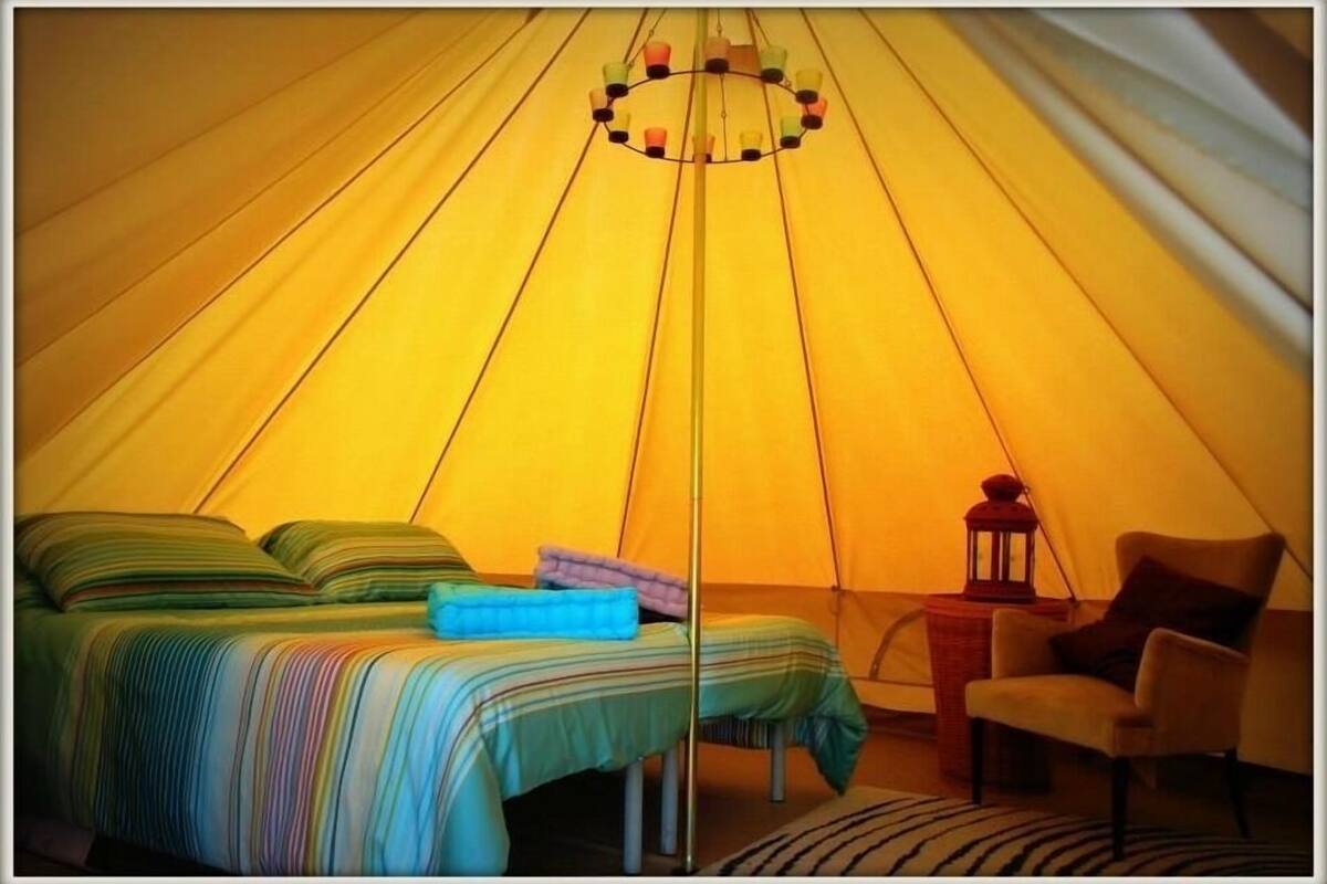 Literie de qualité, couette en duvet, décor unique, ameublement unique