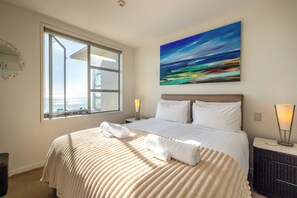 Appartamento Premium, letti multipli, vista oceano | 2 camere, biancheria in cotone egiziano