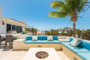Terrace/patio - Pedregal Villa with Private Pool and Views (Cabo San Lucas)