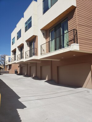 Exterior - Fabulous Denver Townhome! (Denver)