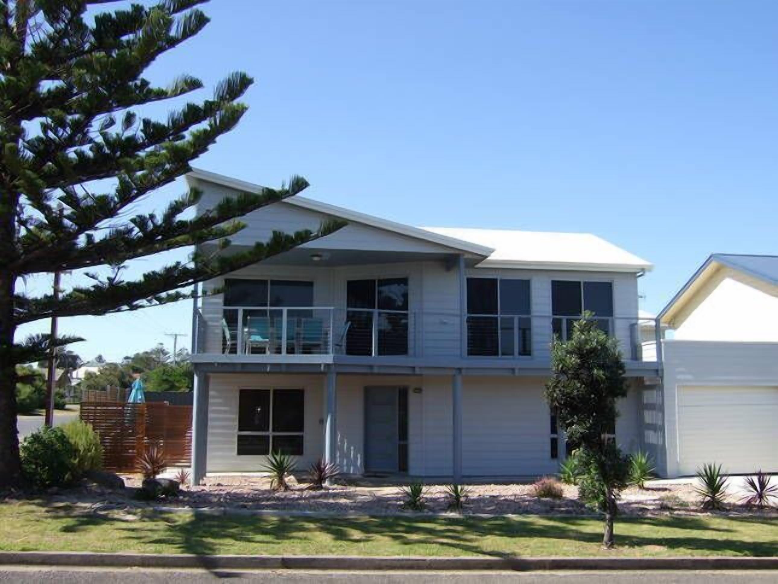 Amazing August - Buy 2nts get 1 free! T&C**