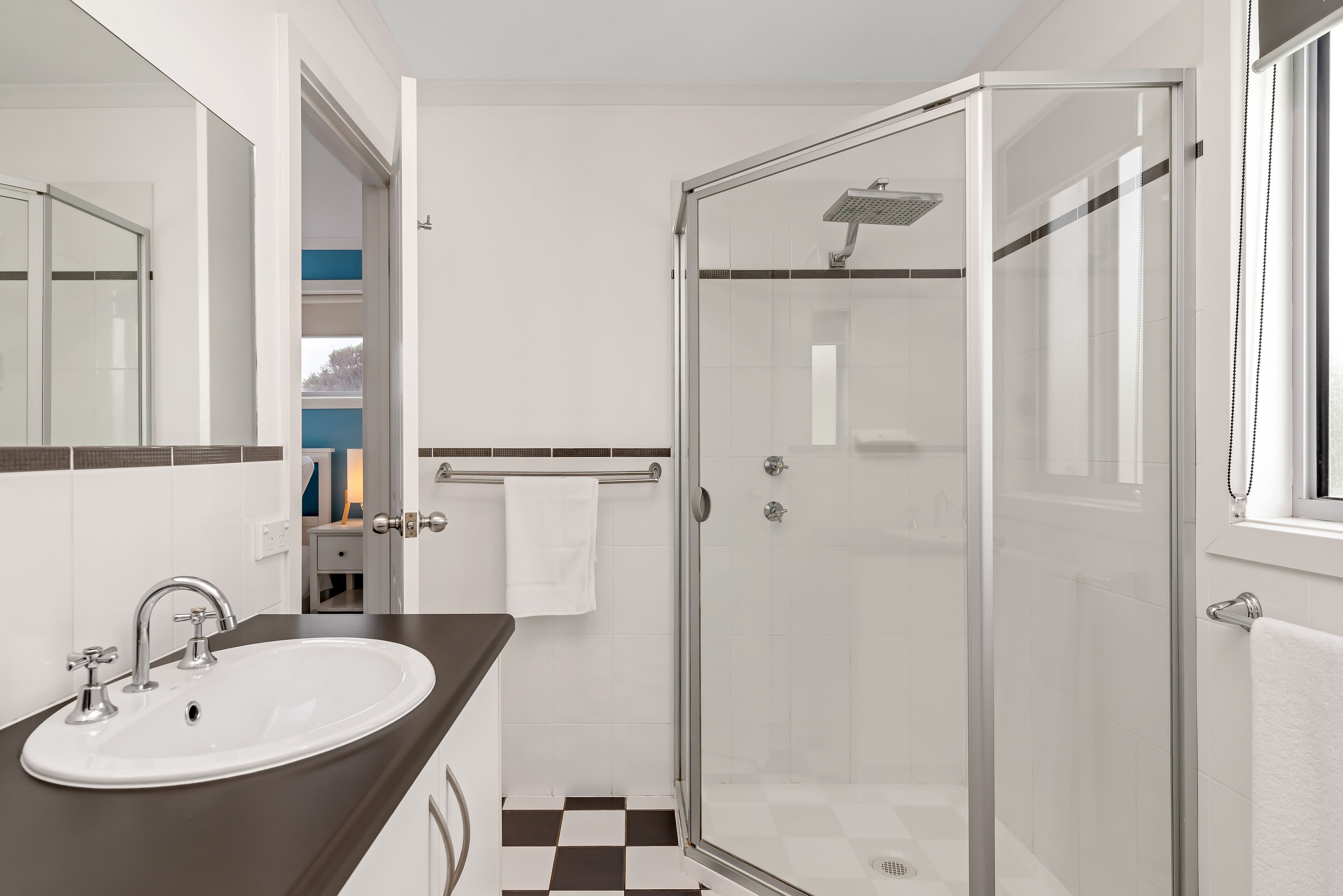 Spacious & Family Friendly Home | Only three doors down from The Esplanade — image 14