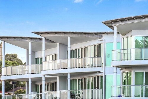 Galleria Resort-Style Penthouse no 13