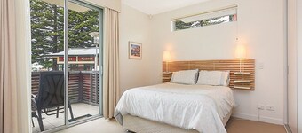 Breeze Beachfront -huoneisto nro 1