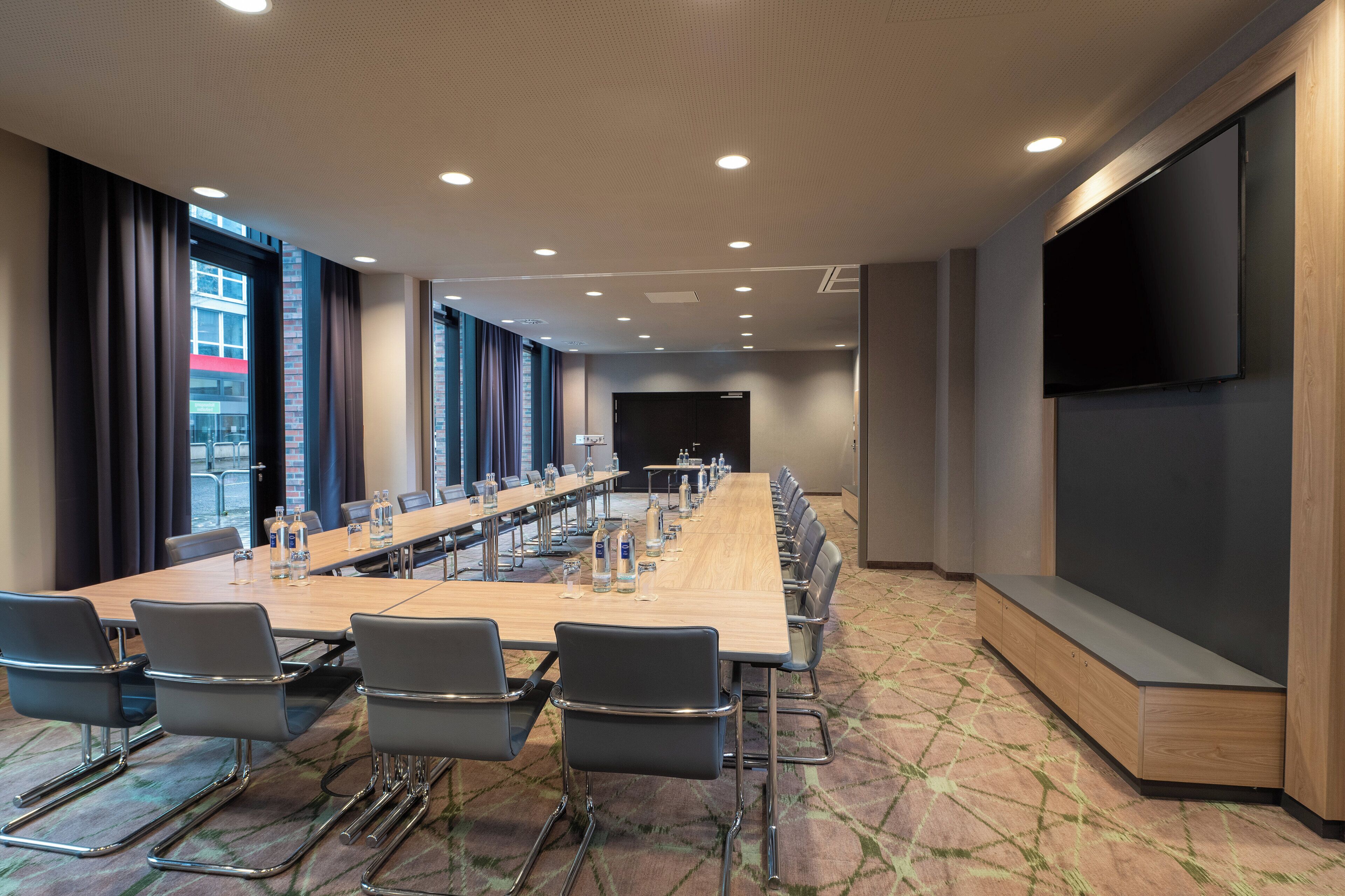 Photo - Holiday Inn Hamburg - Berliner Tor by IHG