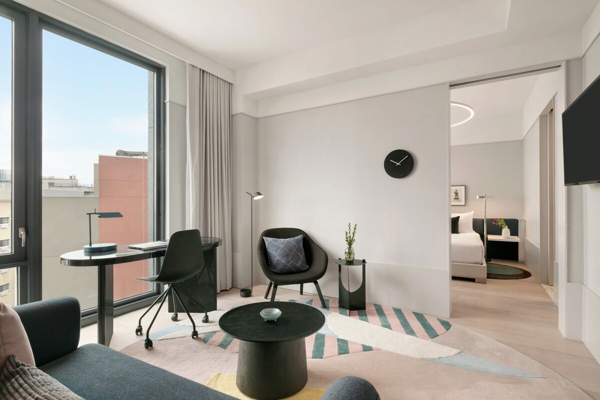 Suite, 1 Bedroom | Premium bedding, memory foam beds, in-room safe, desk