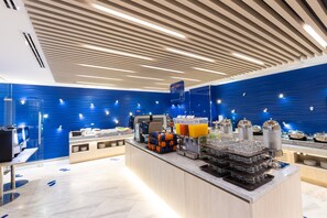 Free daily buffet breakfast - Holiday Inn Express Pattaya Central by IHG (Pattaya)