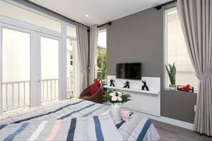 4 bedrooms, in-room safe, WiFi, bed sheets