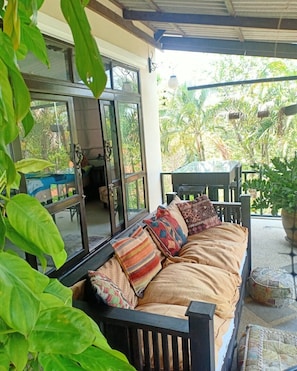 Terrace/patio - Seaview beach front Private room no 2 top floor in a big house (Ao Nang)