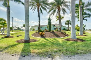 Property grounds - Pool w/ Waterfall: Colorful Cape Coral Gem! (Cape Coral)