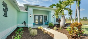 Pool w/ Waterfall: Colorful Cape Coral Gem!