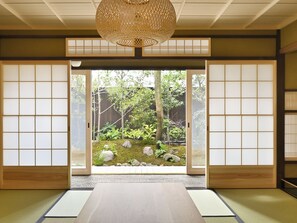 Garden view - Kyo no Ondokoro FUYACHO-NIJO #4 (Kyoto)