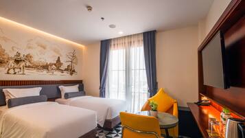 Twin Room with Private Bathroom | Ausblick vom Zimmer