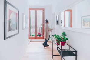Hallway - Bianca Cappello House (Venice)