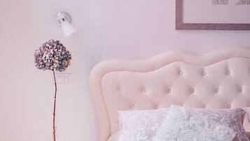 Chambre Confort, 1 grand lit (champagne) | Literie de qualité supérieure, couette en duvet d'oie, surmatelas