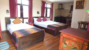 Escritorio, camas plegables/adicionales, wifi gratis y ropa de cama 