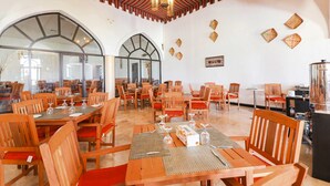 Restaurant - CAPITAL O133 Al Sawadi Beach Resort & Spa (Barka)