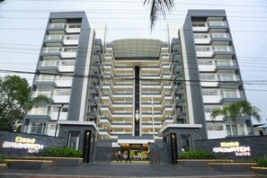 Exterior - Kent Baywatch Suites (Kochi)