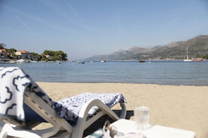 On the beach, sun-loungers, beach umbrellas, beach massages - TUI BLUE Kalamota Island - Adults Only (Dubrovnik)