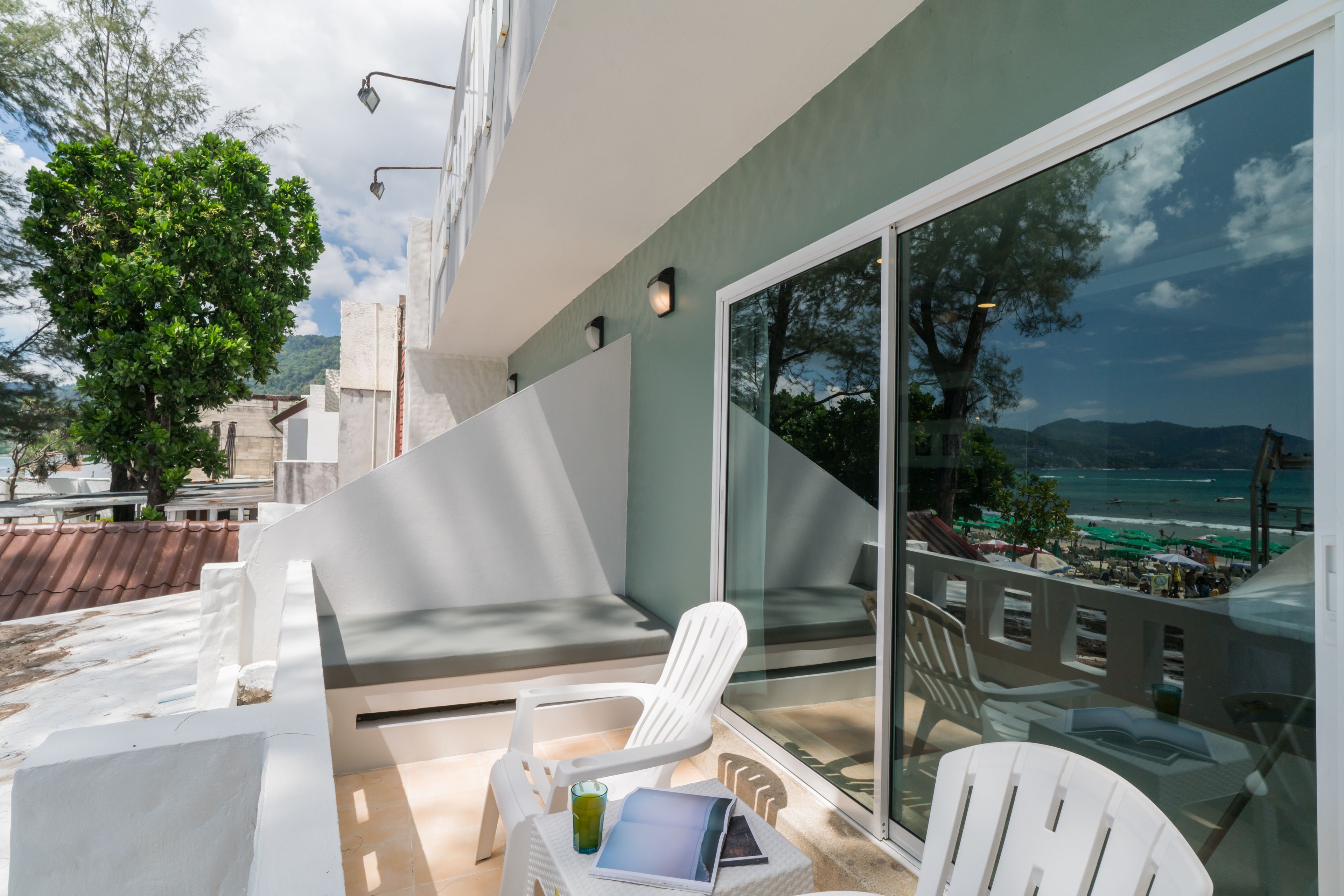 deluxe room with ocean view | balcony view