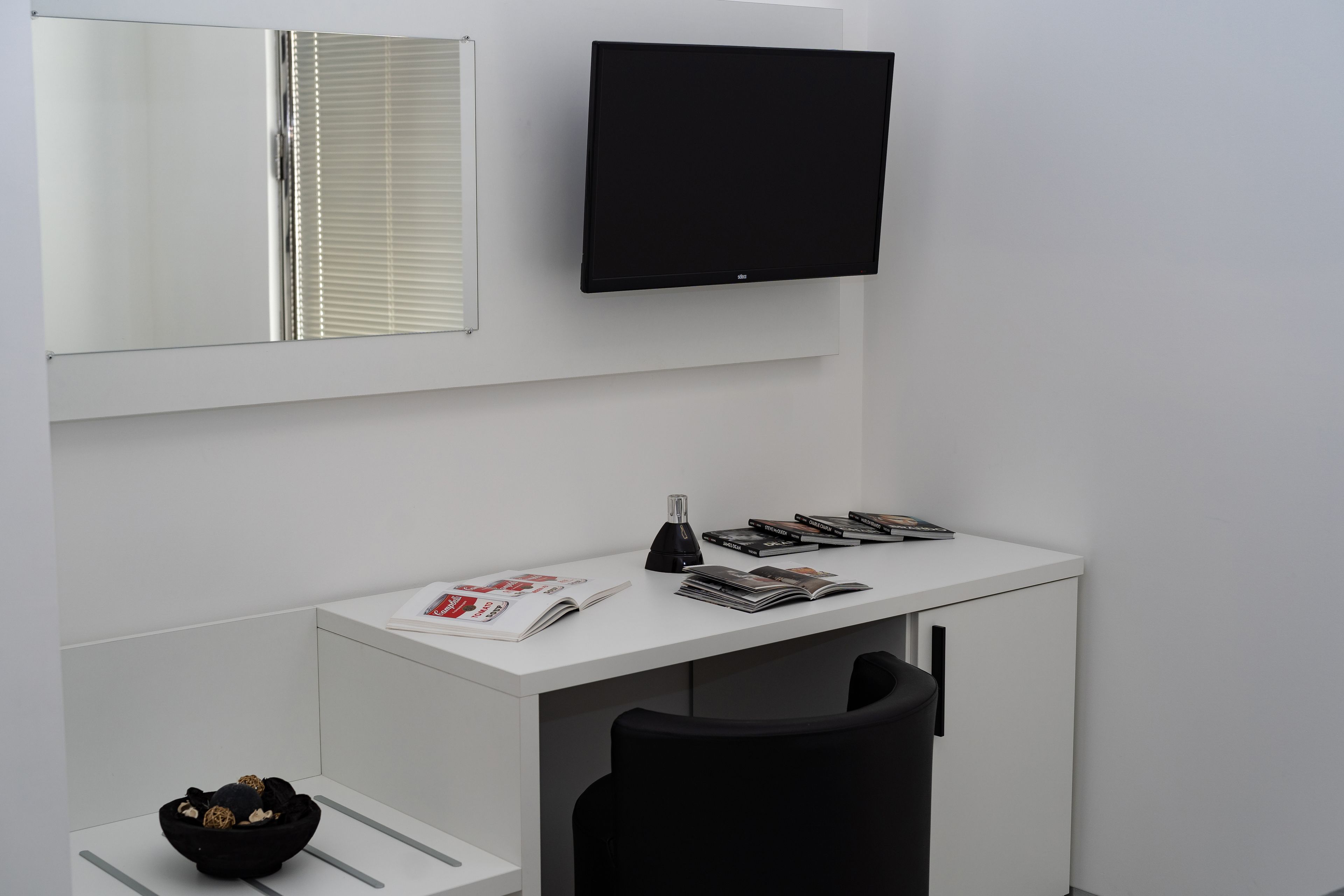 Standard Double Room, City View | Room amenity