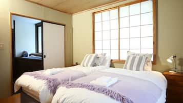 Casa familiar, 5 habitaciones | 2 habitaciones, tabla de planchar con plancha y wifi gratis