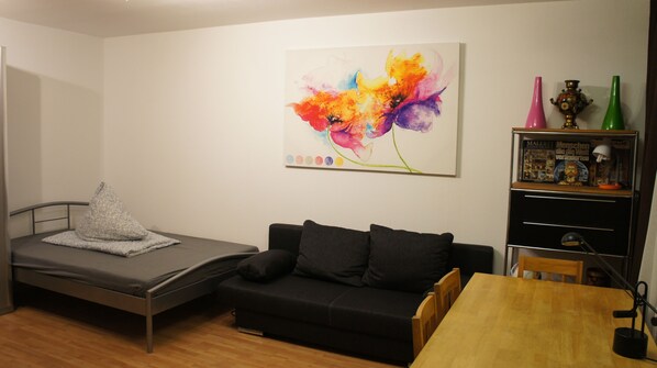 Appartement Ville | Salle de séjour | Téléviseur à écran plat, lecteur de DVD