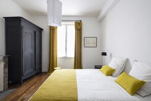 2 quartos, quartos à prova de som, ferros/tábuas de passar roupa