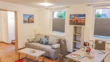 Comfort Apartment | 1 bedroom, iron/ironing board, free WiFi, bed sheets