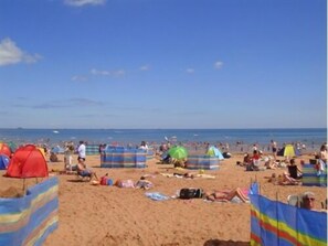 Beach - Coombe Lodge Holiday Flats (Paignton)